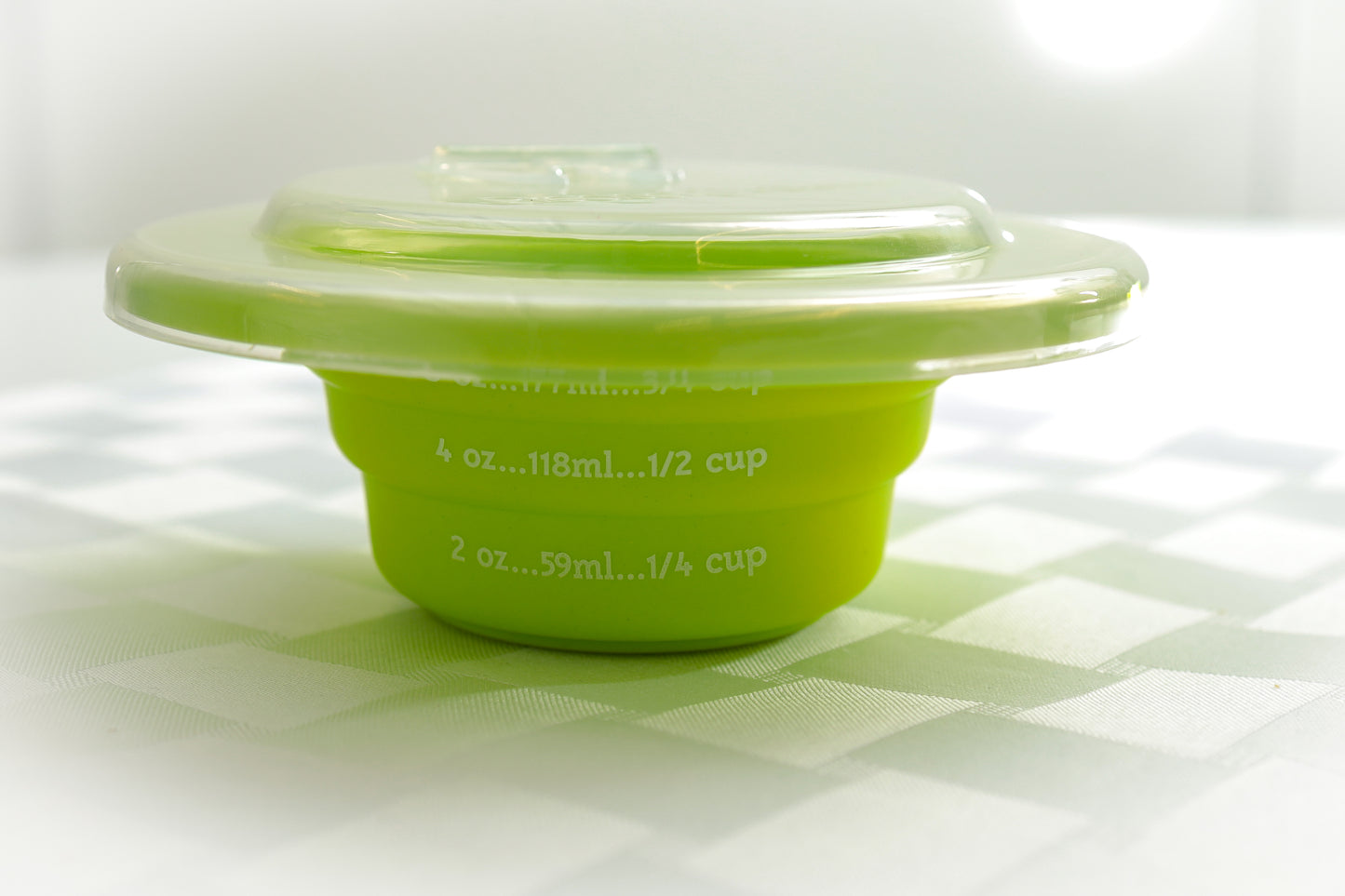 Children’s Show ‘n Tell 6oz lidded bowls with 2oz graduations set of 4