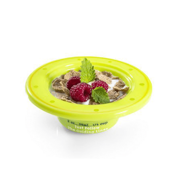Children’s Show ‘n Tell 6oz lidded bowls with 2oz graduations set of 4